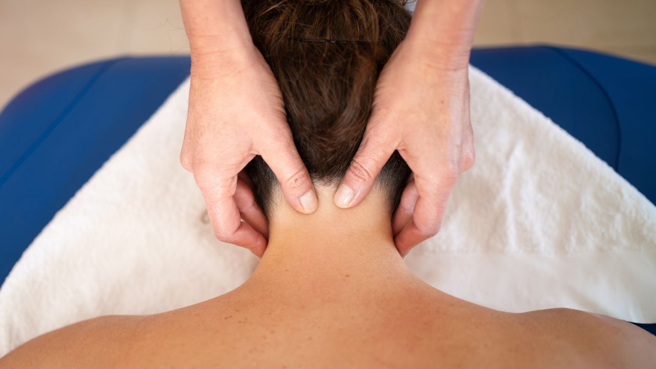 Triggerpunktmassage: Wie kleine Punkte große Schmerzen auslösen können